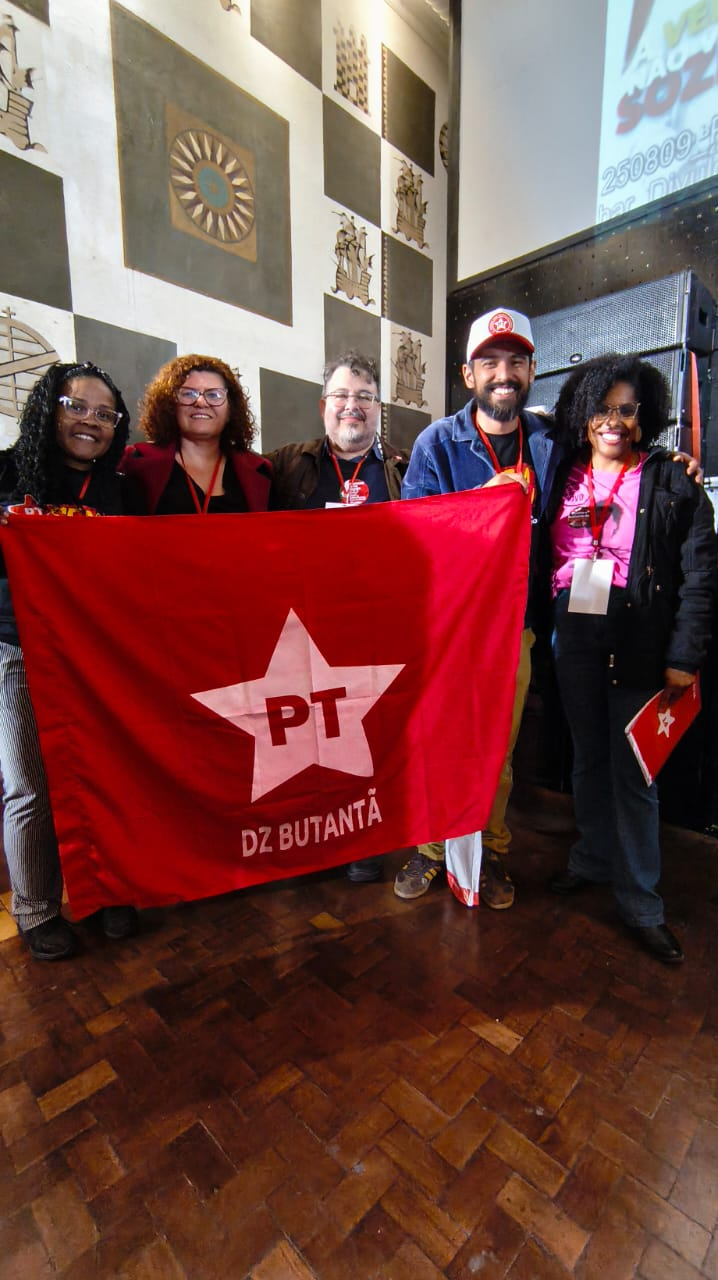Posse da presidência do Diretório Zonal no Encontro Municipal do PT